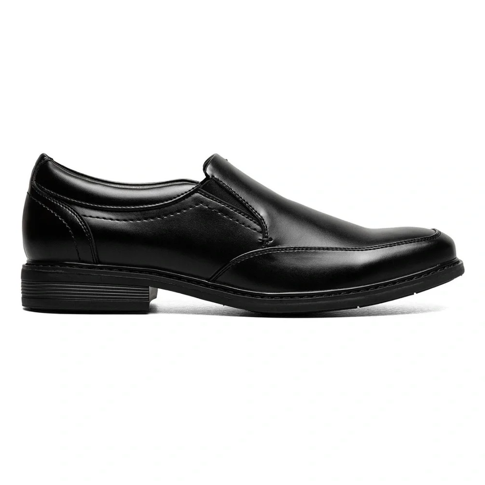 Nunn Bush complemented features heel